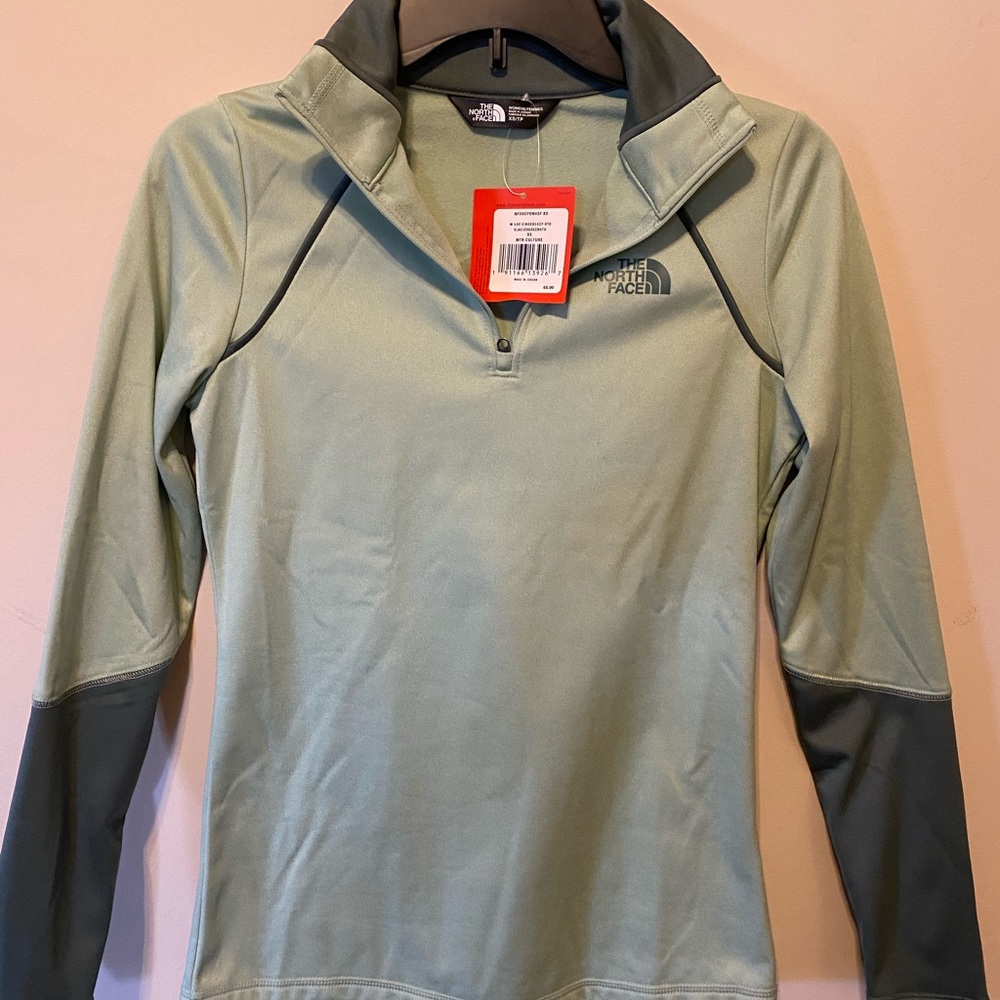 NorthFace Mountain Culture quarter zip pullover